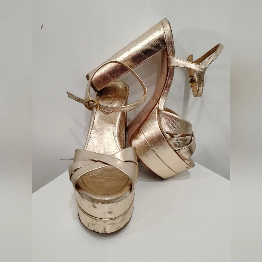 ROSE GOLD LEATHER PLATFORM SANDALS